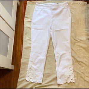 INC white Capri pants